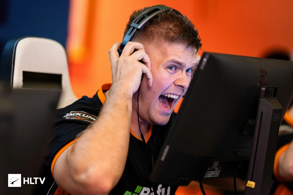 Benjamin blameF Bremer is a new player on the fnatic CS2 roster