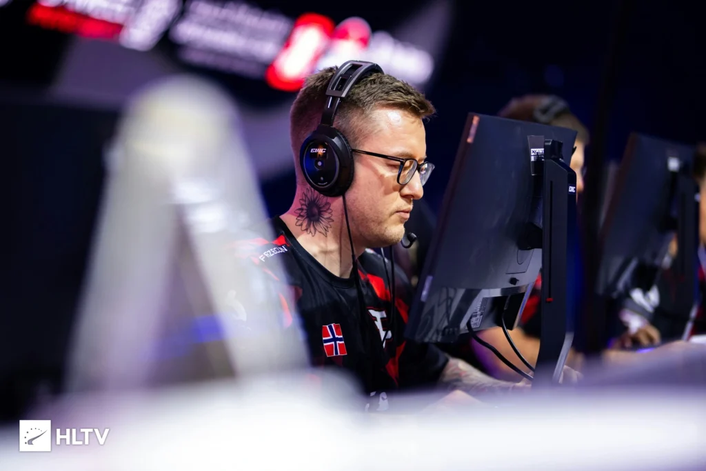 Howard rain Nygaard, FaZe Clan CS2 roster player